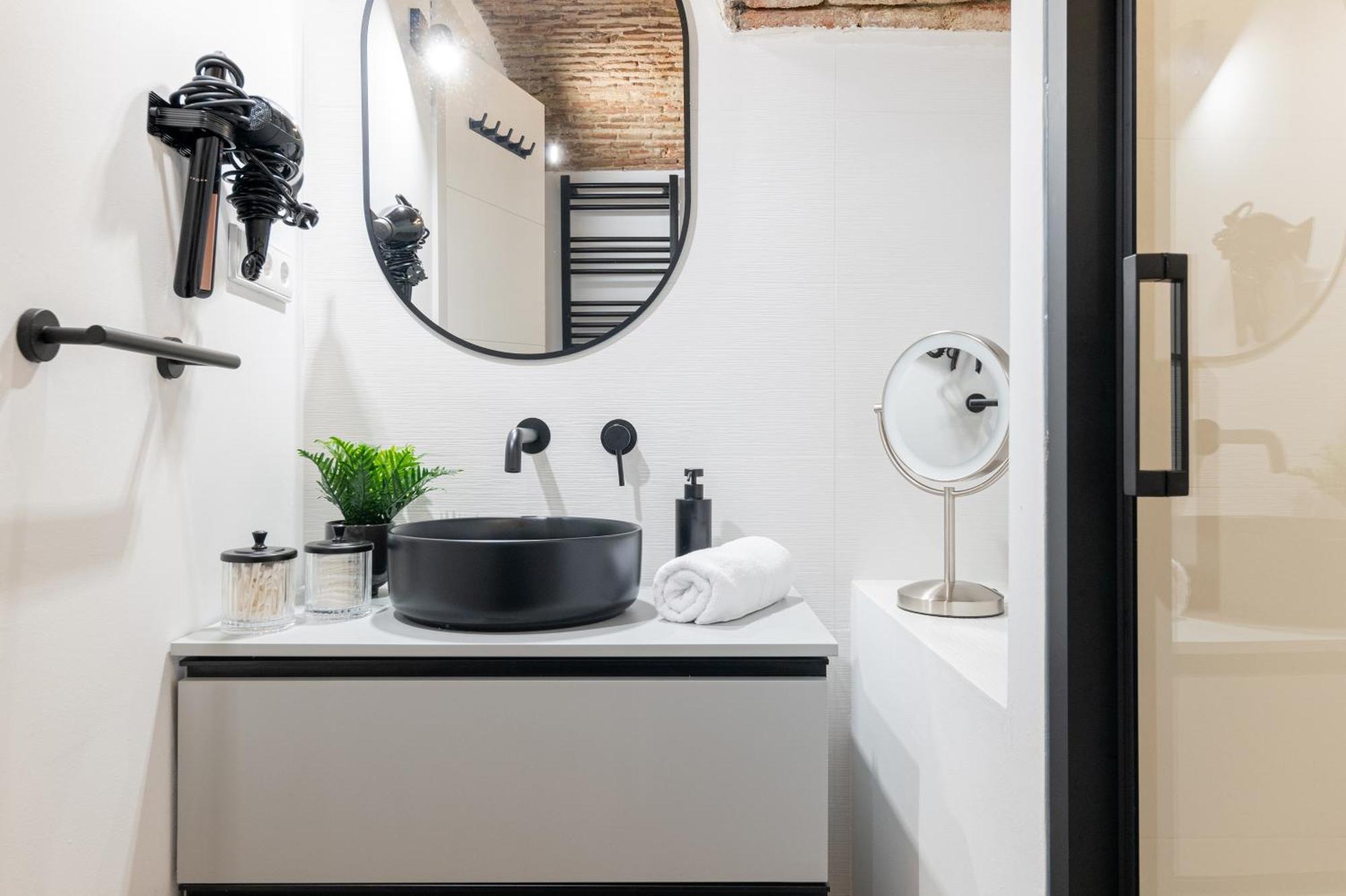 Honey Apartment In The Center Of マドリード エクステリア 写真