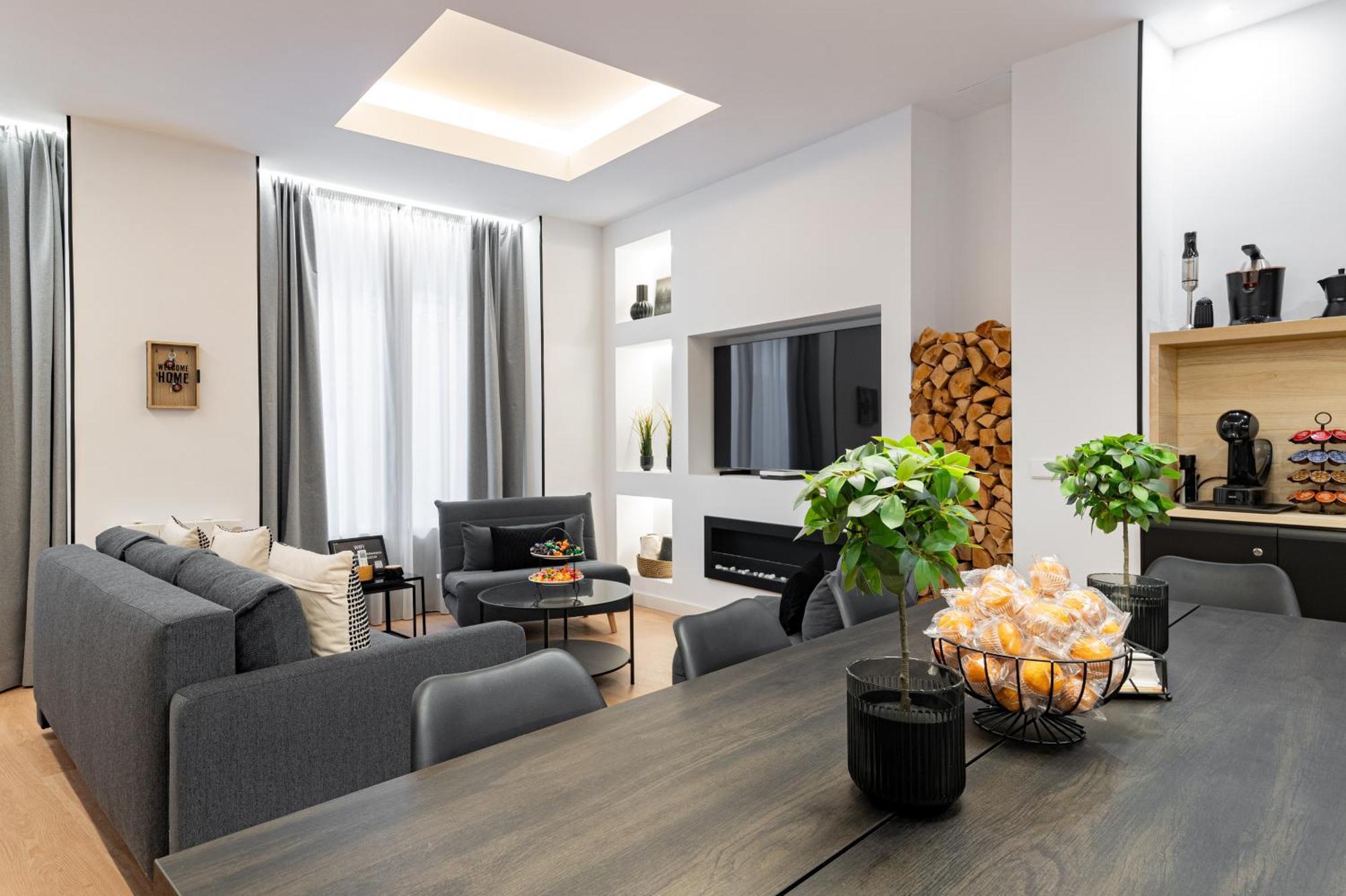 Honey Apartment In The Center Of マドリード エクステリア 写真